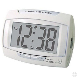 LIGHT SENSOR LCD ALARM CLOCK